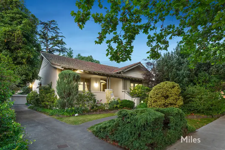 100 The Eyrie, Eaglemont VIC 3084
