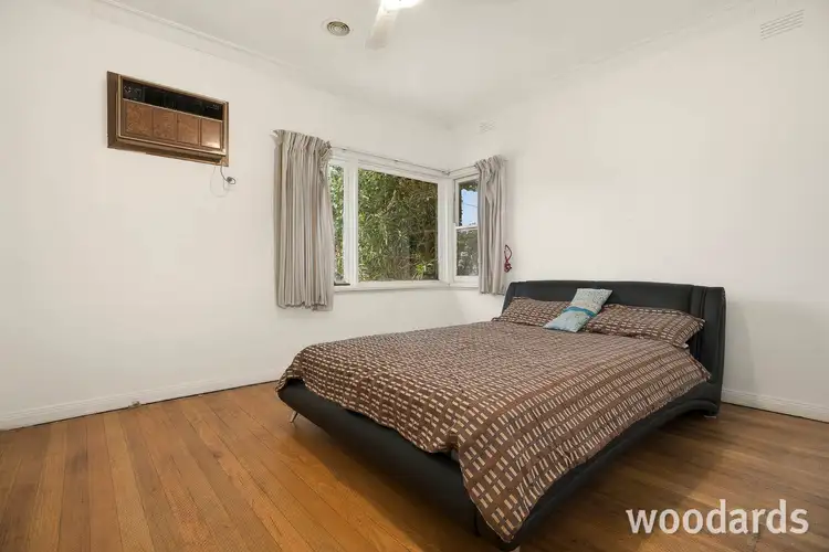 Fifth view of Homely house listing, 2 Castlewood Street, Bentleigh East VIC 3165