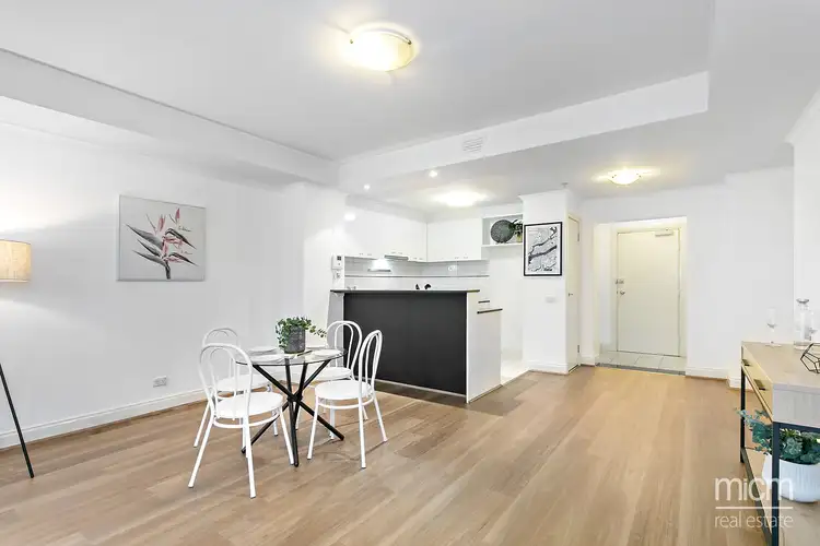Third view of Homely apartment listing, 33/418 St Kilda Road, Melbourne VIC 3004