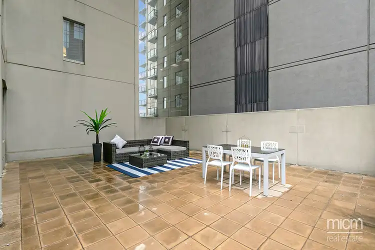 Fifth view of Homely apartment listing, 33/418 St Kilda Road, Melbourne VIC 3004