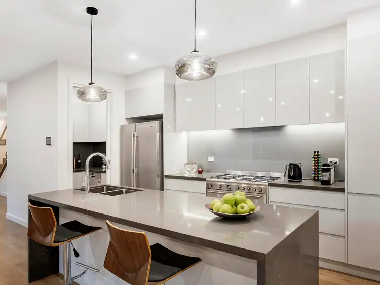 Fourth view of Homely townhouse listing, 9B Lois Court, Bentleigh East VIC 3165