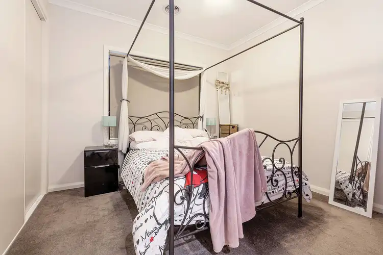 Sixth view of Homely house listing, 5 Gum View Close, Brown Hill VIC 3350