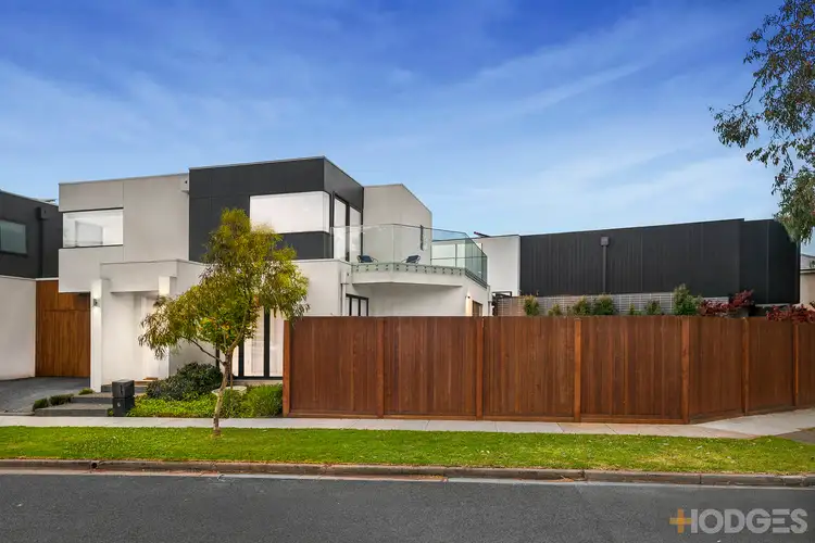 11 Hope Street, Brighton East VIC 3187