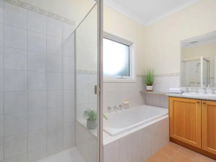Fifth view of Homely house listing, 8 Ashlar Crescent, Blackburn VIC 3130