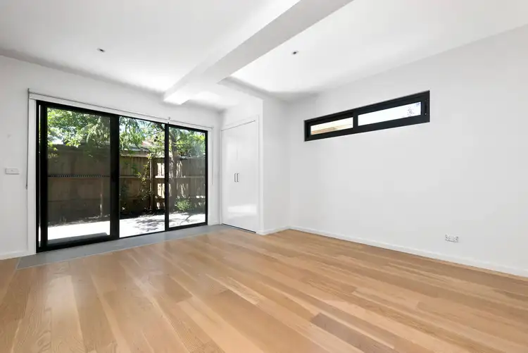 Third view of Homely apartment listing, 13/110 Atherton Road, Oakleigh VIC 3166