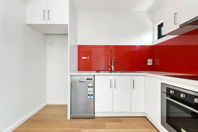 Fourth view of Homely apartment listing, 13/110 Atherton Road, Oakleigh VIC 3166