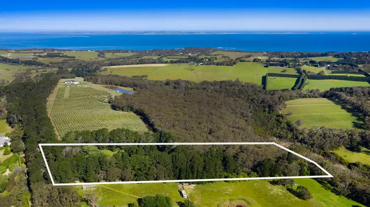 142 Point Leo Road, Red Hill South VIC 3937