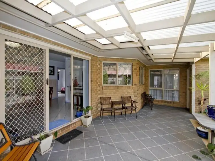 Fifth view of Homely house listing, 10 Kingfisher Place, Sale VIC 3850