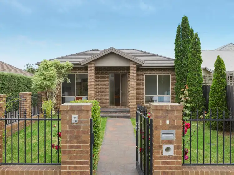Main view of Homely unit listing, 1/112 Truganini Road, Carnegie VIC 3163