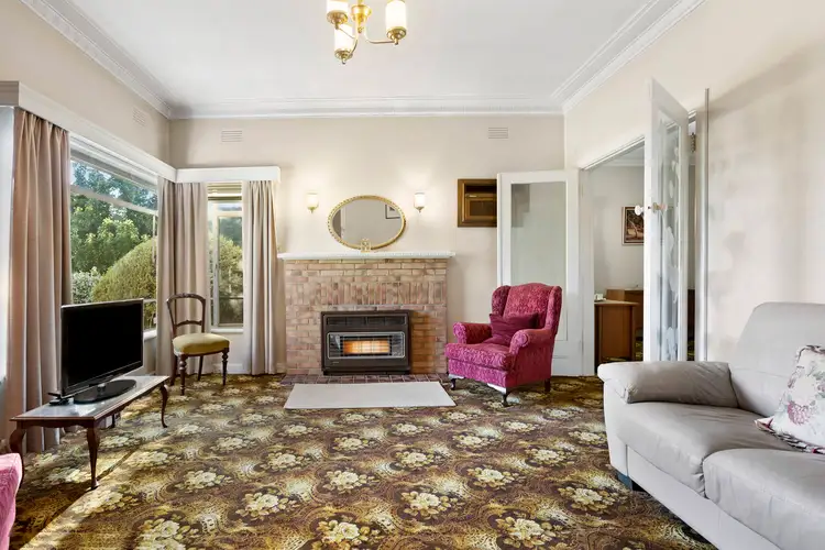 Second view of Homely house listing, 2 Nyora Road, Glen Iris VIC 3146
