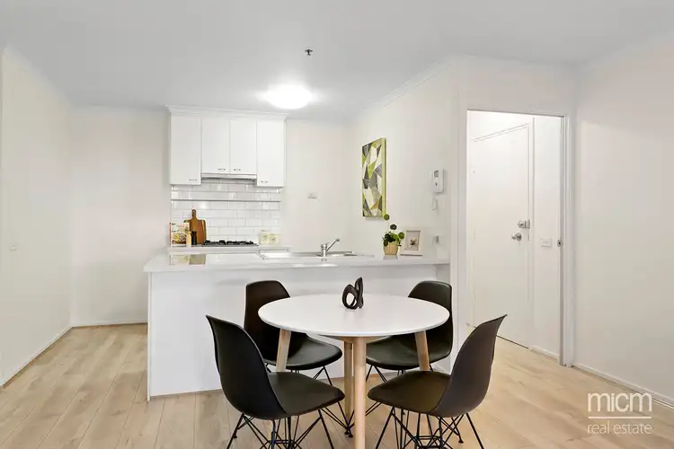 Third view of Homely apartment listing, 3/416A St Kilda Road, Melbourne VIC 3004