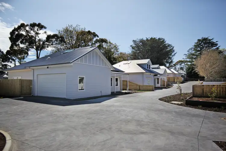Third view of Homely house listing, 9/43 High Street, Woodend VIC 3442