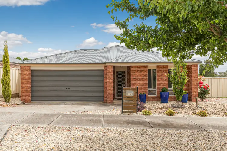2 Jessica Avenue, Kilmore VIC 3764
