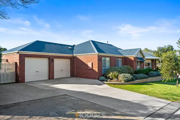 Second view of Homely house listing, 1 Menzies Close, Lara VIC 3212