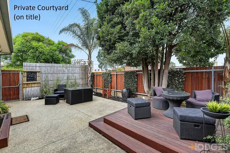 1/130 Warrigal Road, Mentone VIC 3194
