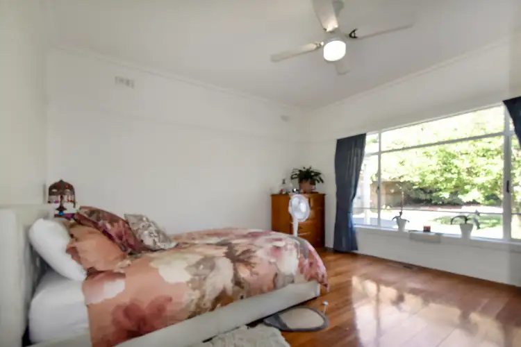 Fifth view of Homely unit listing, 1/2 Alwyn Court, Mitcham VIC 3132