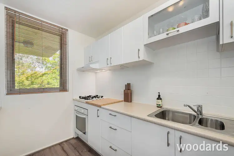 Fifth view of Homely apartment listing, 2/11 Grandview Grove, Hawthorn East VIC 3123