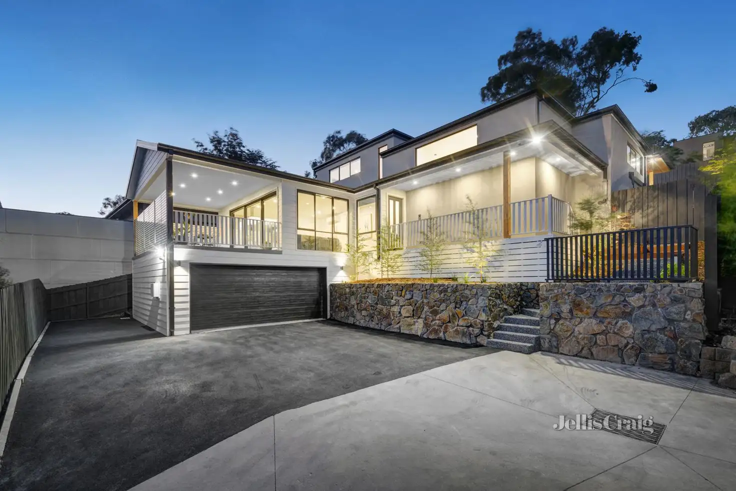 Main view of Homely house listing, 2/15 Virginia Court, Montmorency VIC 3094