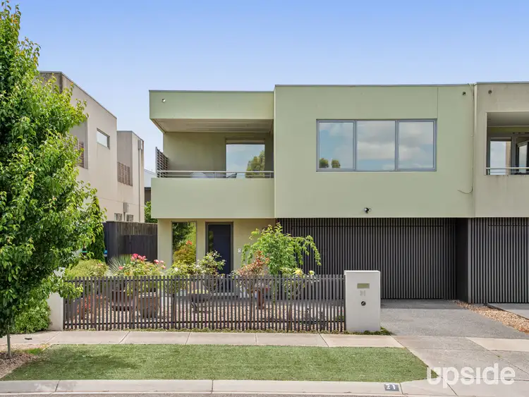 21 Trovita Drive, Berwick VIC 3806