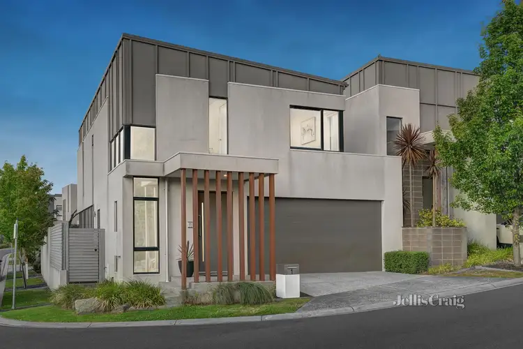 1 Yarra Bing Crescent, Burwood VIC 3125