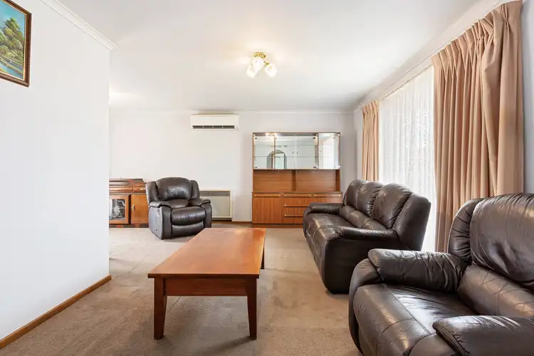 Third view of Homely house listing, 5 Lynbrae Court, Sebastopol VIC 3356