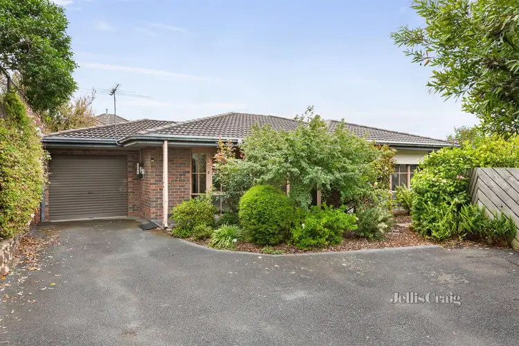 4/96 Main Street, Blackburn VIC 3130