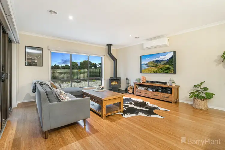 Fourth view of Homely house listing, 34 Mandalay Cct, Beveridge VIC 3753