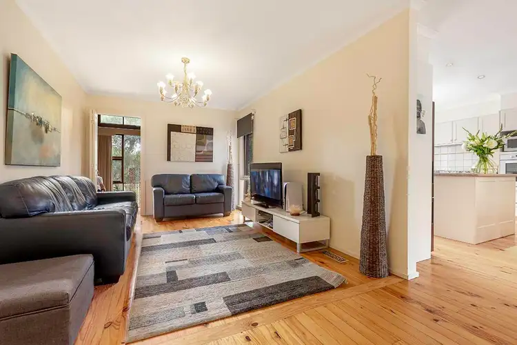 Fourth view of Homely house listing, 8 Barrington Court, Mount Clear VIC 3350