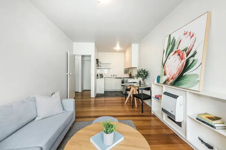 Fifth view of Homely apartment listing, 2/5 Gordon Street, Toorak VIC 3142