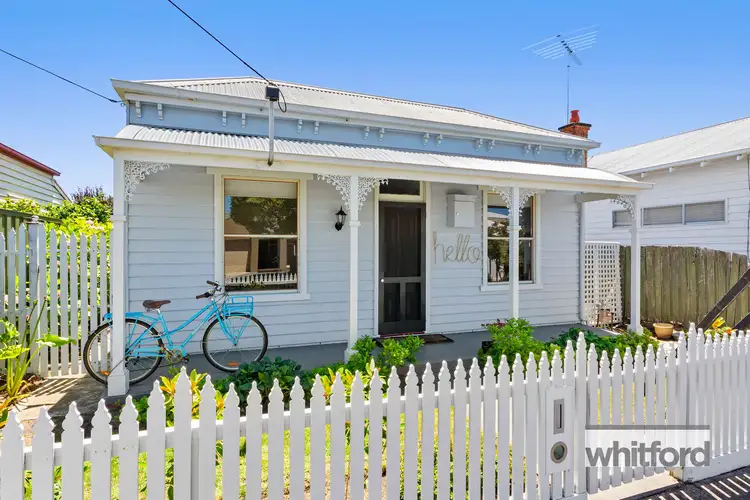 4 Sharp Street, Newtown VIC 3220