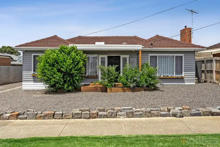 27 Heyers Road, Grovedale VIC 3216