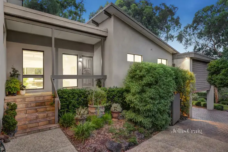 3 Myra Close, Montmorency VIC 3094
