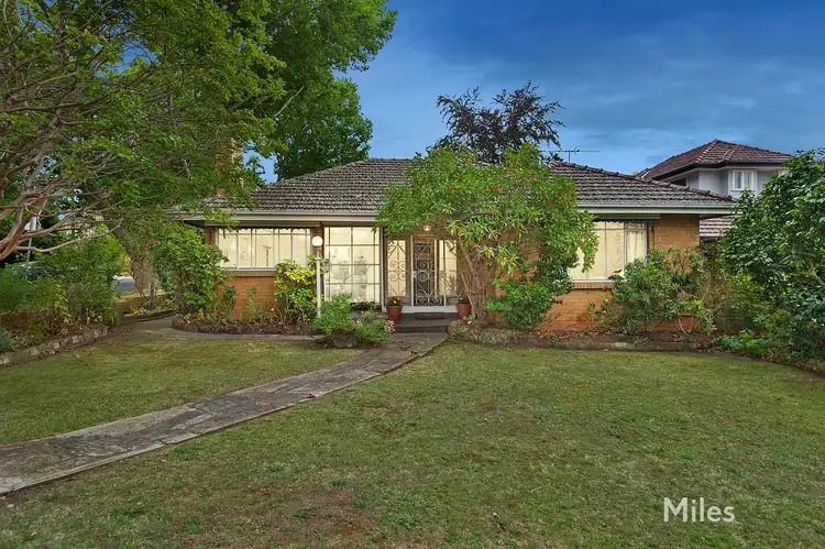 107 Lower Heidelberg Road, Ivanhoe VIC 3079