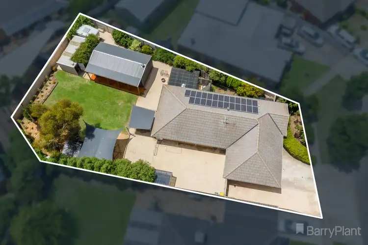 14 Almond Avenue, Wallan VIC 3756