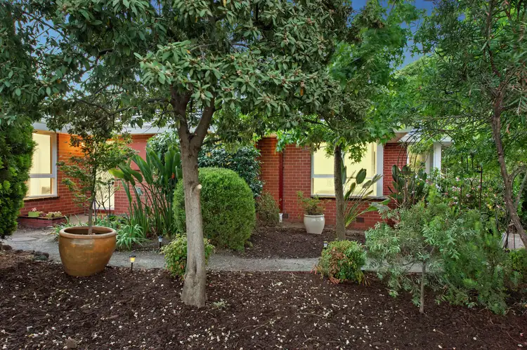 5 Eileen Street, Viewbank VIC 3084