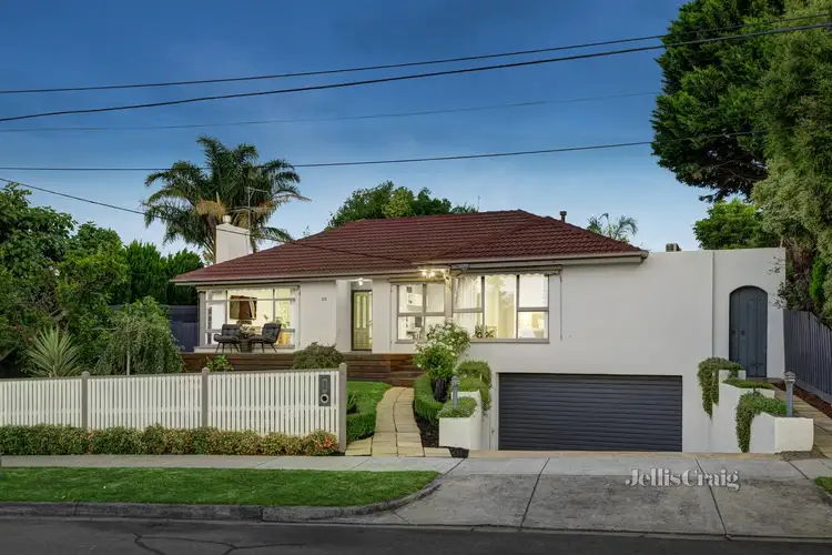 33 Bermuda Drive, Blackburn South VIC 3130