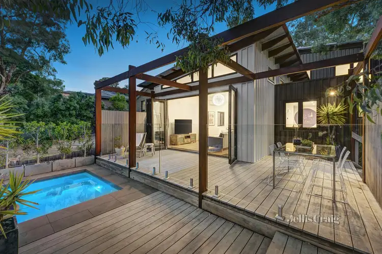35 Buena Vista Drive, Montmorency VIC 3094