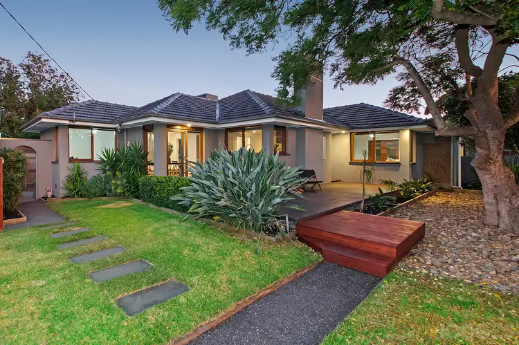 12 Allnutt Court, Cheltenham VIC 3192