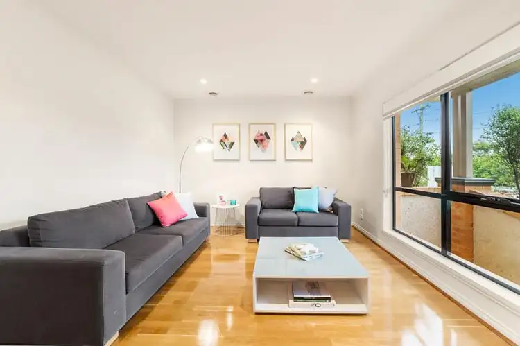 Fourth view of Homely townhouse listing, 1/9 Watson Street, Macleod VIC 3085