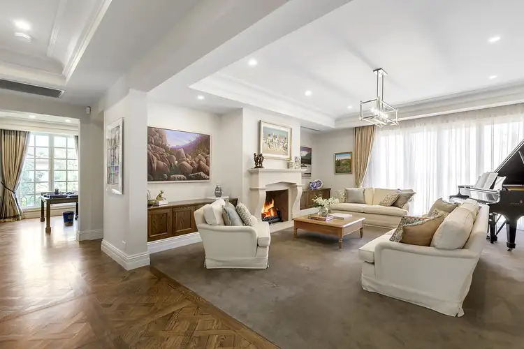 Main view of Homely apartment listing, 2/9 Flintoft Avenue, Toorak VIC 3142