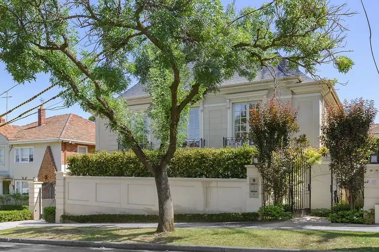 Third view of Homely apartment listing, 2/9 Flintoft Avenue, Toorak VIC 3142