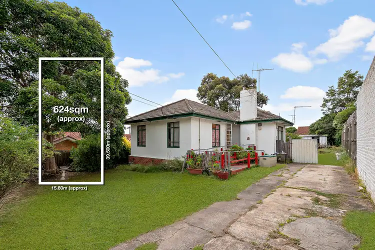 21 Salisbury Road, Ashwood VIC 3147