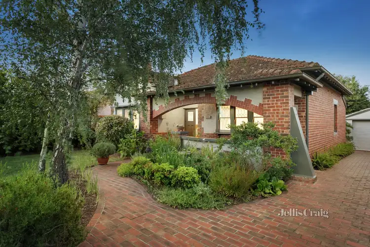 29 Lindsay Avenue, Murrumbeena VIC 3163