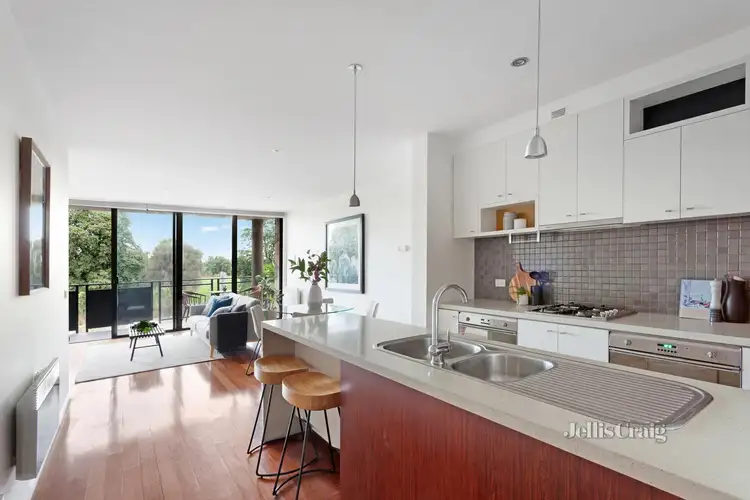 Fifth view of Homely apartment listing, 13/129-133 Ormond Esplanade, Elwood VIC 3184