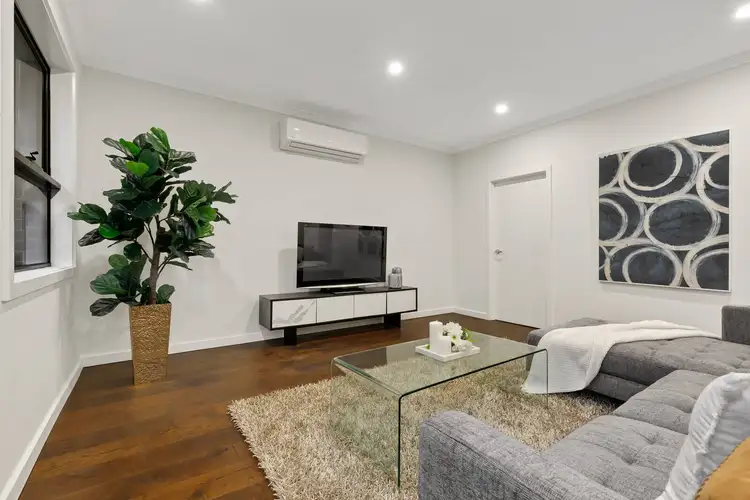 Third view of Homely townhouse listing, 2/14 Taroona Avenue, Mount Waverley VIC 3149
