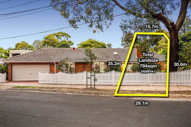 Main view of Homely house listing, 4 Wills Avenue, Mount Waverley VIC 3149