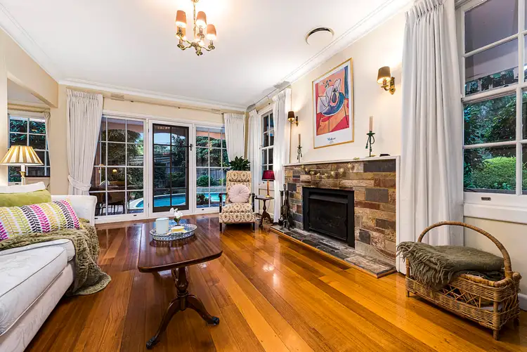 Second view of Homely house listing, 4 Wills Avenue, Mount Waverley VIC 3149