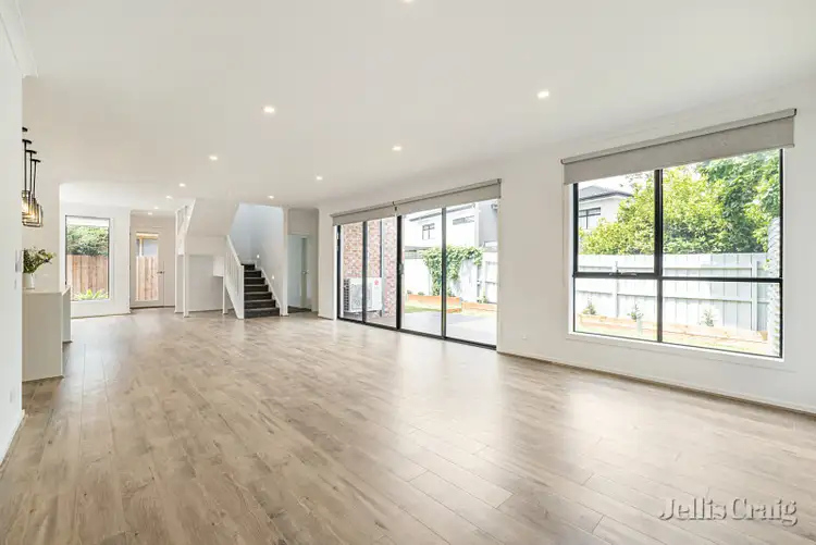 Second view of Homely townhouse listing, 2/142 Rowans Road, Moorabbin VIC 3189