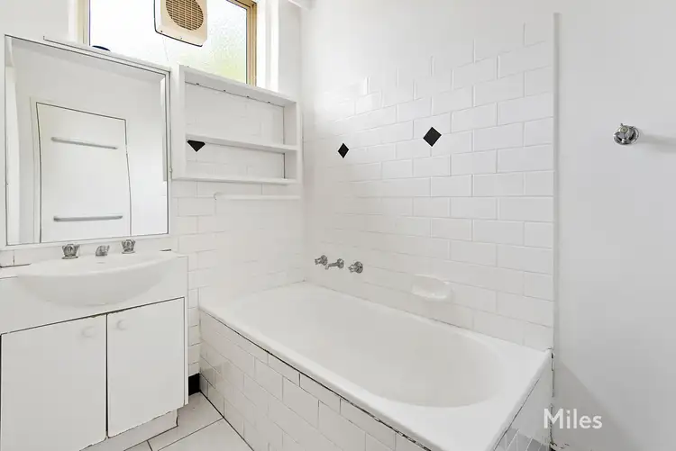 Fifth view of Homely apartment listing, 2/518 Heidelberg Road, Alphington VIC 3078