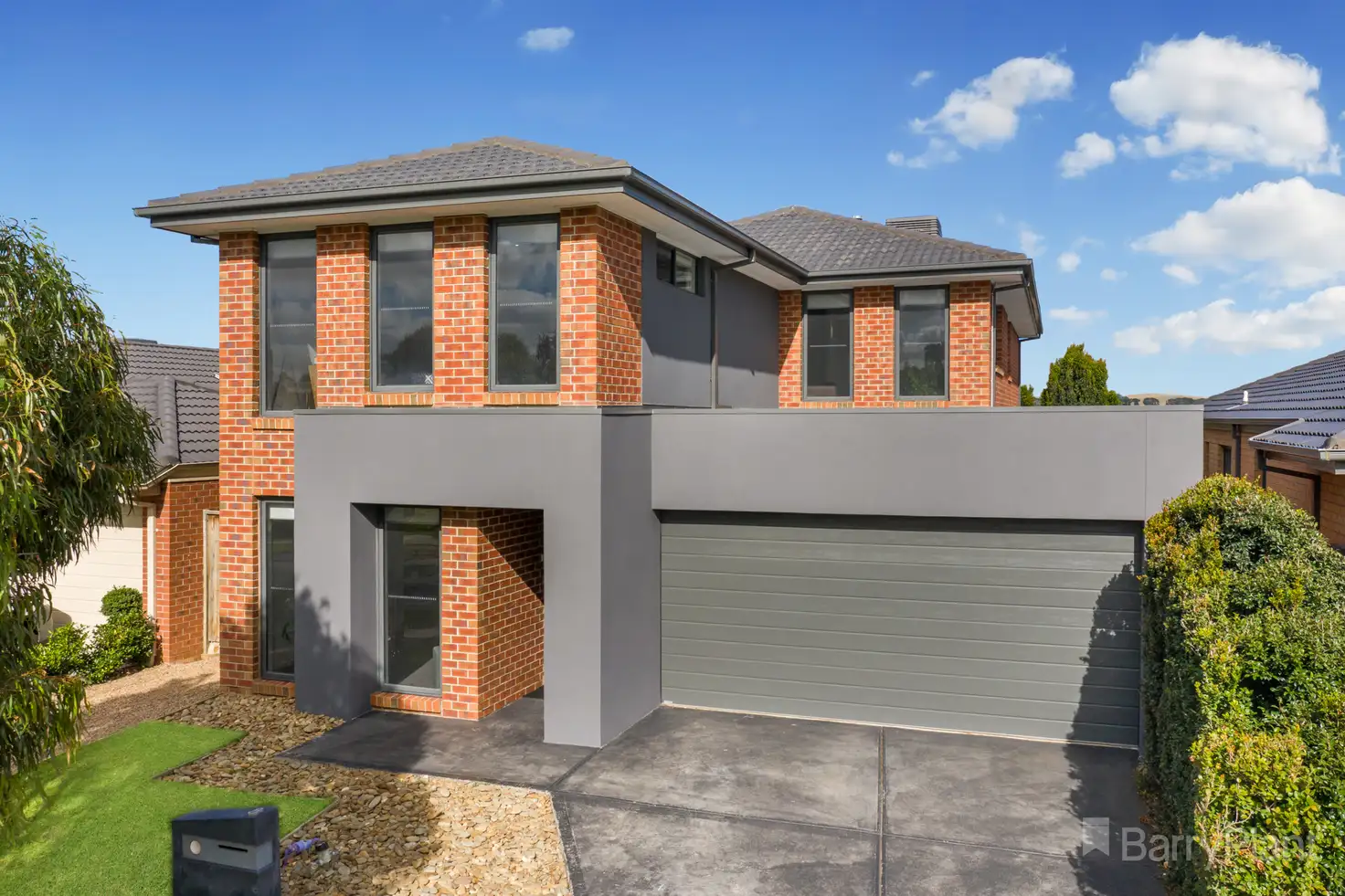 Main view of Homely house listing, 8 Pacific Grange, Beveridge VIC 3753